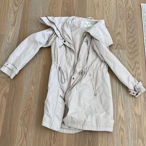 Peppercorn trench coat tan Small